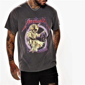 Metallica Their Money Tips Her Scales Again Official T-Shirt M fits L NWT